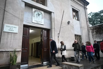 Comenzaron los trabajos para mejorar el edificio de la ESEA Comenzaron los trabajos para mejorar el edificio de la ESEA