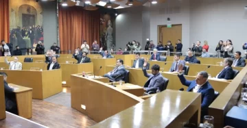 Quiénes votaron a favor y quiénes en contra del aumento del boleto en Tucumán Quiénes votaron a favor y quiénes en contra del aumento del boleto en Tucumán