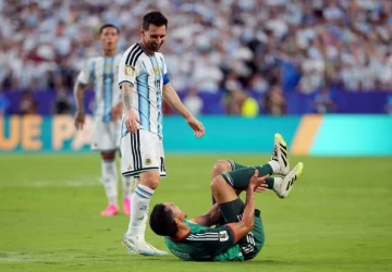 Argelia denunció a la FIFA el arbitraje ante Argentina Argelia denunció a la FIFA el arbitraje ante Argentina