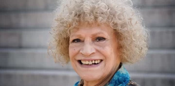 Murió a los 83 años María Rosa Fugazot, figura histórica del cine, el teatro y la televisión Murió a los 83 años María Rosa Fugazot, figura histórica del cine, el teatro y la televisión