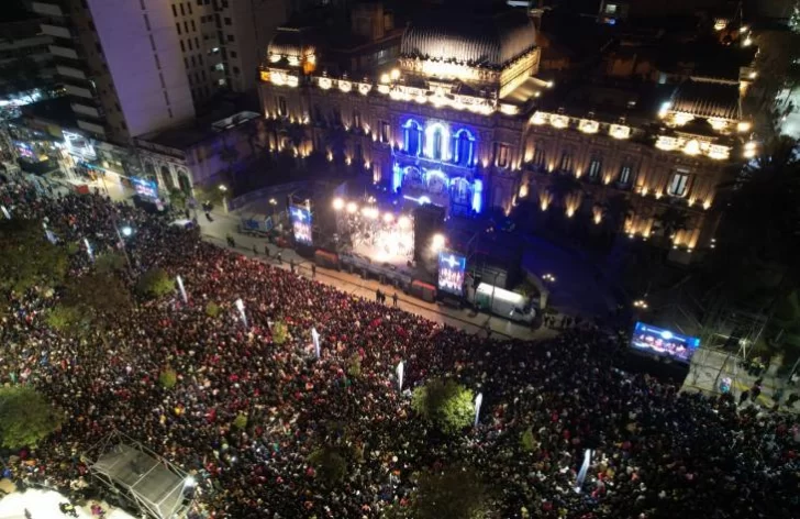 Tucumán celebra la Fiesta Patria con El Chaqueño, Galleguillo y La Beriso Tucumán celebra la Fiesta Patria con El Chaqueño, Galleguillo y La Beriso