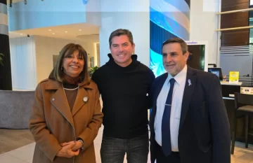 Comenzaron a llegar las autoridades que participarán de los actos oficiales por el 9 de Julio Comenzaron a llegar las autoridades que participarán de los actos oficiales por el 9 de Julio
