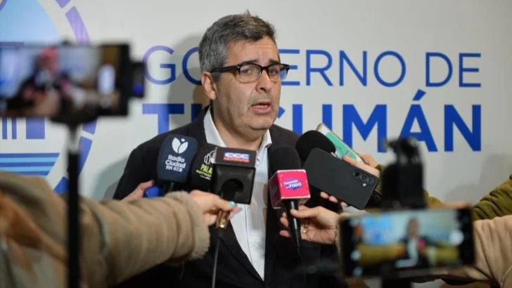 El Gobierno denunció una presunta venta ilegal de terrenos fiscales en El Cadillal El Gobierno denunció una presunta venta ilegal de terrenos fiscales en El Cadillal