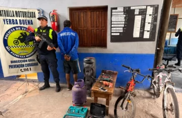 Detuvieron a un sujeto que realizó un “escruche” en Yerba Buena Detuvieron a un sujeto que realizó un “escruche” en Yerba Buena