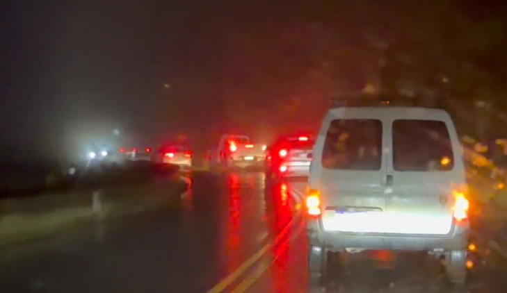 Ruta 307: un siniestro vial dejó la calzada resbaladiza y obligó a emitir una alerta Ruta 307: un siniestro vial dejó la calzada resbaladiza y obligó a emitir una alerta