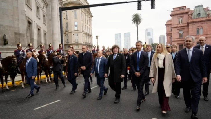Javier Milei participa del Tedeum por el 9 de Julio junto a su Gabinete Javier Milei participa del Tedeum por el 9 de Julio junto a su Gabinete