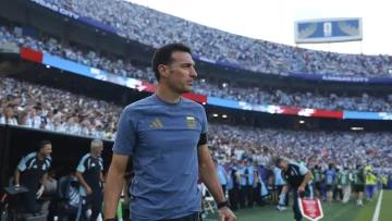 Lionel Scaloni tras la clasificación ante Suiza: “Hoy sufrimos y la suerte estuvo de nuestro lado” Lionel Scaloni tras la clasificación ante Suiza: “Hoy sufrimos y la suerte estuvo de nuestro lado”