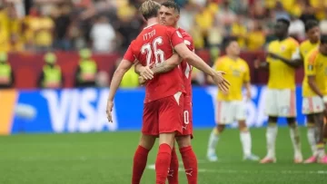 Suiza dejó en el camino a Colombia y se cruzará con Argentina Suiza dejó en el camino a Colombia y se cruzará con Argentina