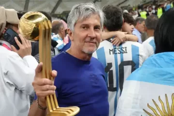 Blindan el cementerio para evitar drones y miradas en el funeral de Jorge Messi Blindan el cementerio para evitar drones y miradas en el funeral de Jorge Messi