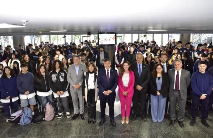 El Digesto Jurídico y un videojuego educativo llegarán a las escuelas El Digesto Jurídico y un videojuego educativo llegarán a las escuelas