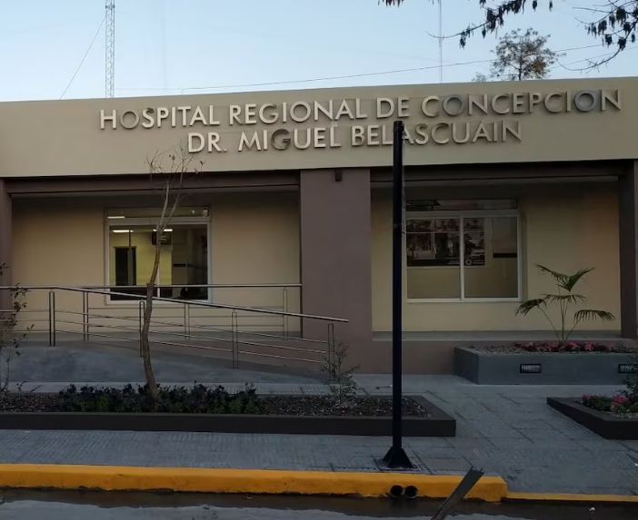 Una familia esperaba el nacimiento de una nena y recibieron un varón con aritos Una familia esperaba el nacimiento de una nena y recibieron un varón con aritos