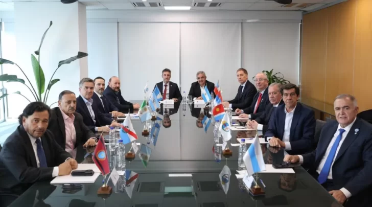 El Gobierno negocia tarifas eléctricas diferenciales para las provincias del norte El Gobierno negocia tarifas eléctricas diferenciales para las provincias del norte