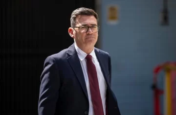 Fuerte advertencia del Gobierno británico: “Nuestras fuerzas armadas están en alerta las 24 horas” Fuerte advertencia del Gobierno británico: “Nuestras fuerzas armadas están en alerta las 24 horas”