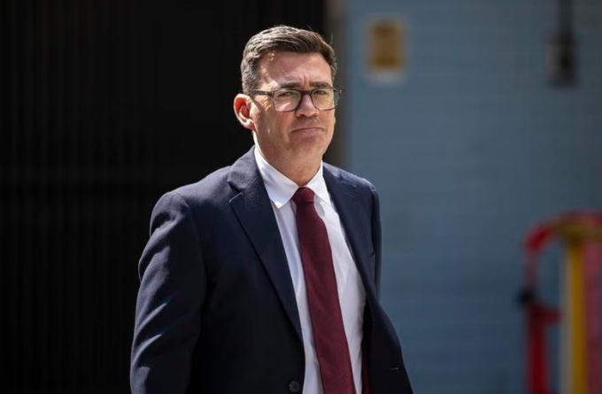 Fuerte advertencia del Gobierno británico: “Nuestras fuerzas armadas están en alerta las 24 horas” Fuerte advertencia del Gobierno británico: “Nuestras fuerzas armadas están en alerta las 24 horas”