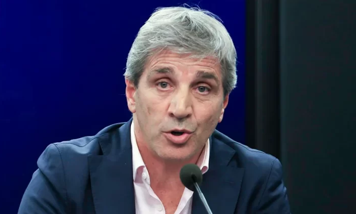 Luis Caputo llamó “anticristo” a Axel Kicillof Luis Caputo llamó “anticristo” a Axel Kicillof
