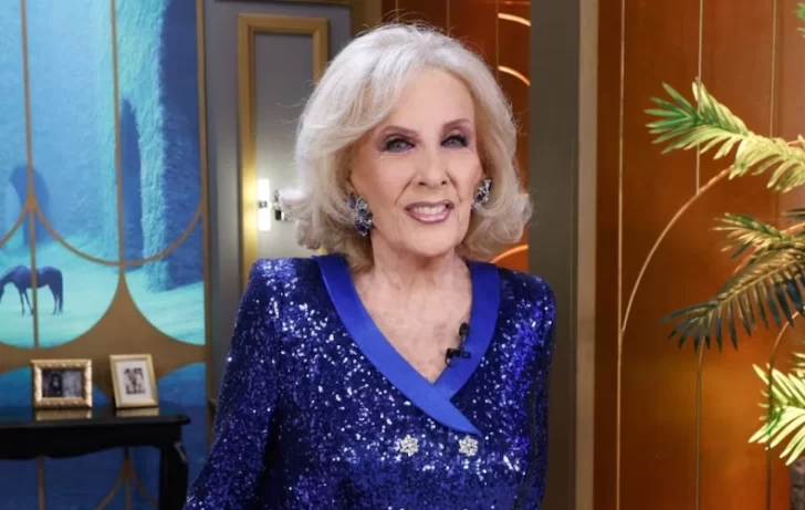 Mirtha Legrand fue internada nuevamente por un cuadro de neumopatía Mirtha Legrand fue internada nuevamente por un cuadro de neumopatía