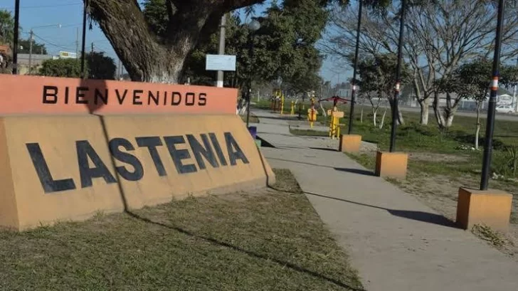 Una mujer sufrió quemaduras luego de ser atacada por su expareja de 17 años Una mujer sufrió quemaduras luego de ser atacada por su expareja de 17 años