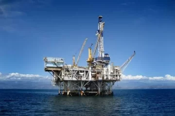 La Justicia amplió la acusación contra petroleras que exploran cerca de las Islas Malvinas La Justicia amplió la acusación contra petroleras que exploran cerca de las Islas Malvinas