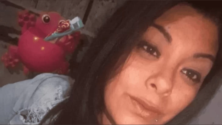 Una mujer murió tras atragantarse mientras almorzaba con sus dos hijos Una mujer murió tras atragantarse mientras almorzaba con sus dos hijos