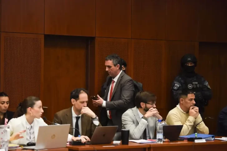 El abogado de Felipe “El Militar” Sosa denunció amenazas y se retiró de la audiencia El abogado de Felipe “El Militar” Sosa denunció amenazas y se retiró de la audiencia