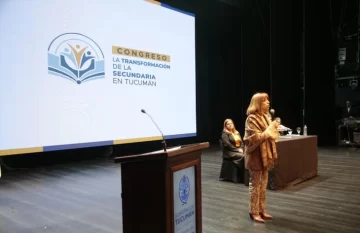 Tucumán reúne a más de 1.400 participantes en un congreso para transformar la escuela secundaria Tucumán reúne a más de 1.400 participantes en un congreso para transformar la escuela secundaria