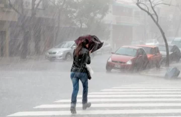 Alerta amarilla por tormentas en Tucumán: advierten por lluvias y granizo Alerta amarilla por tormentas en Tucumán: advierten por lluvias y granizo