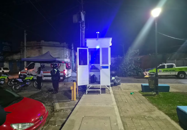 Un empleado policial terminó herido luego de recibir un disparo Un empleado policial terminó herido luego de recibir un disparo