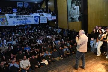 Osvaldo Jaldo atacó a la oposición por las denuncias Osvaldo Jaldo atacó a la oposición por las denuncias