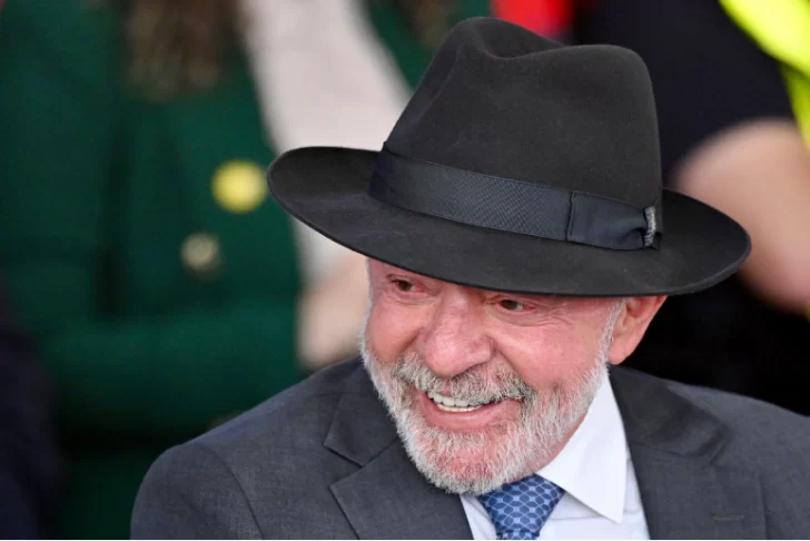 Lula da Silva revirtió el resultado, venció a Flávio Bolsonaro y será presidente por cuarta vez Lula da Silva revirtió el resultado, venció a Flávio Bolsonaro y será presidente por cuarta vez