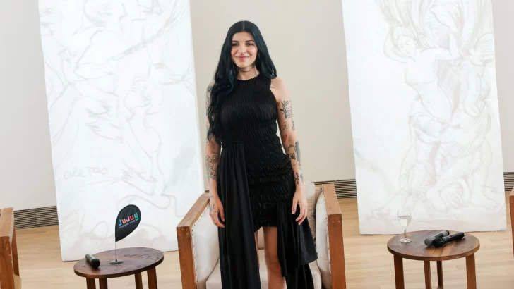 Cazzu llega a su primer estadio: Jujuy será escenario de una noche histórica para la artista Cazzu llega a su primer estadio: Jujuy será escenario de una noche histórica para la artista