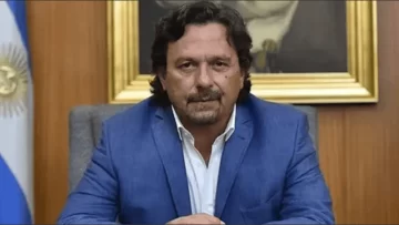 El gobernador de Salta reclamó a Nación inversiones obligatorias para los trenes de carga del norte El gobernador de Salta reclamó a Nación inversiones obligatorias para los trenes de carga del norte
