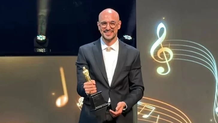 Primer Martín Fierro de la Música: Abel Pintos de Oro, Platino para Pimpinela y tributo a Charly, La Mona y Palito Primer Martín Fierro de la Música: Abel Pintos de Oro, Platino para Pimpinela y tributo a Charly, La Mona y Palito