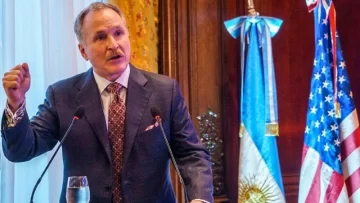 El embajador de EE. UU. volvió a cuestionar la contratación de empresas chinas: “Es como entregar las llaves de tu casa” El embajador de EE. UU. volvió a cuestionar la contratación de empresas chinas: “Es como entregar las llaves de tu casa”