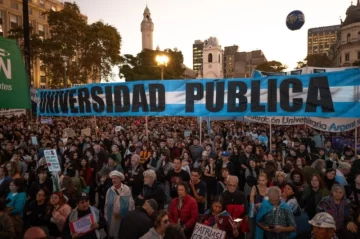 El Gobierno definió nuevos lineamientos para auditar las cuentas de las universidades nacionales El Gobierno definió nuevos lineamientos para auditar las cuentas de las universidades nacionales