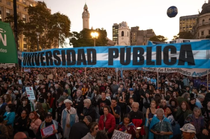 El Gobierno definió nuevos lineamientos para auditar las cuentas de las universidades nacionales El Gobierno definió nuevos lineamientos para auditar las cuentas de las universidades nacionales